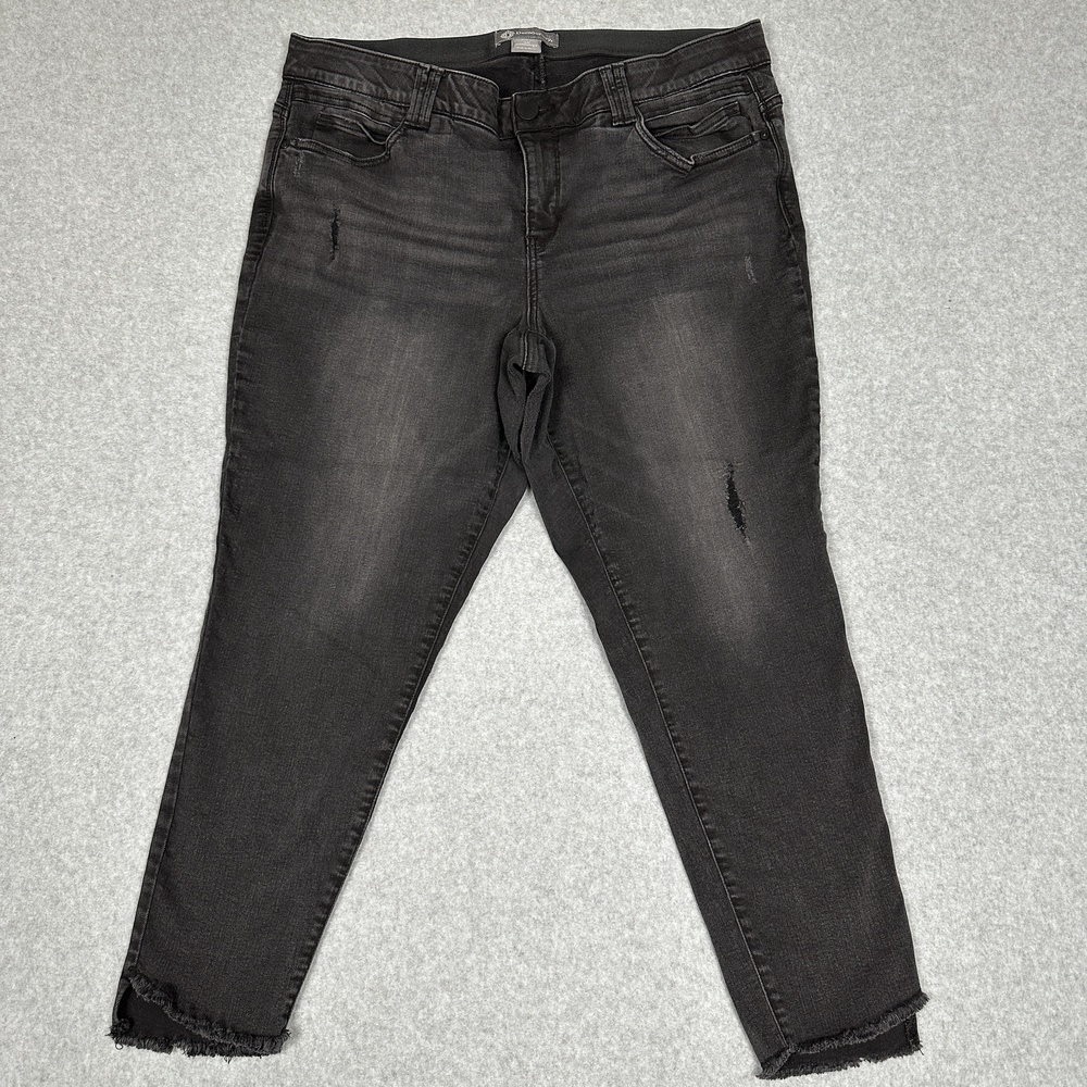 Democracy Jeans Womens 20W Black Distressed Frayed Hem Ab Technology Fit Stretch